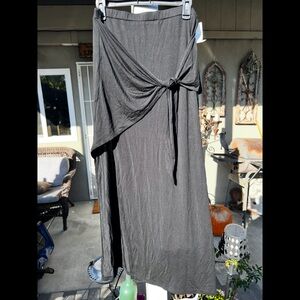 Buffbunny wrap sarong skirt Black Women's Skirt